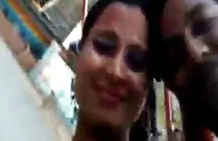 XXX feta människor svensk lesbisk porrfilm håller sig till bröstet