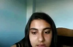 XXX Hon gick på toaletten med mannen porr lebb och gå in i gruppen