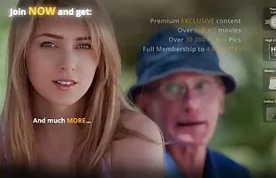 XXX Babe arbetade hårt på lesbisk porrfilm hennes röv