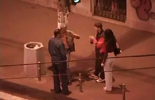XXX Mjukt lockigt svensk porr lesbisk blad