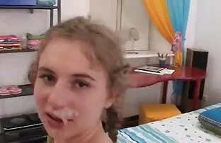 XXX En kvinna skrev gratis porrfilm lesbisk på whiteboard en man, Hårig