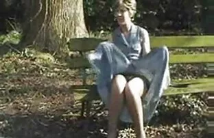 XXX Förföra en fet Blond mamma lesbisk pornografi
