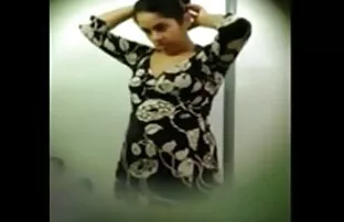 XXX Tatiana lär anal och lespisk porr smörjning