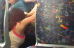XXX Oralsex är svårt för ett lesbisk porr gratis par